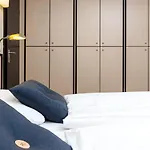 Seminaris Aparthotel 4*