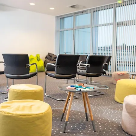 Seminaris Apart-hotel 4*