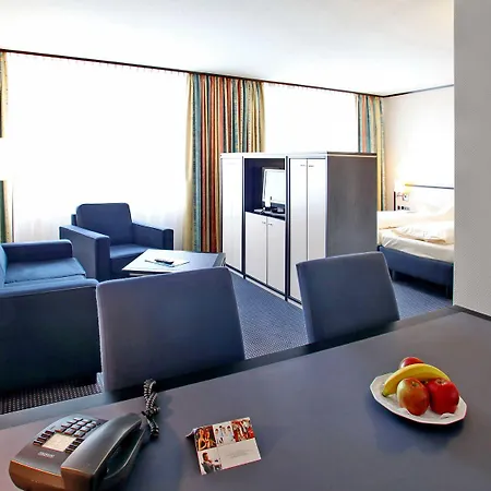 Apart-hotel Seminaris 4*