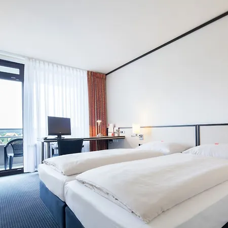 Apart-hotel Seminaris 4*