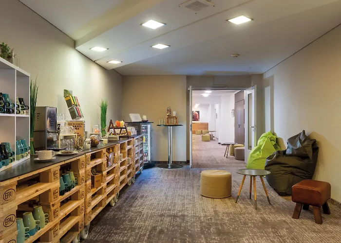 Seminaris Aparthotel 4*